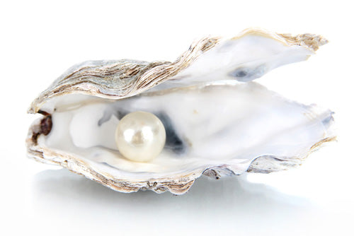 Las perlas son piedra natal de junio.