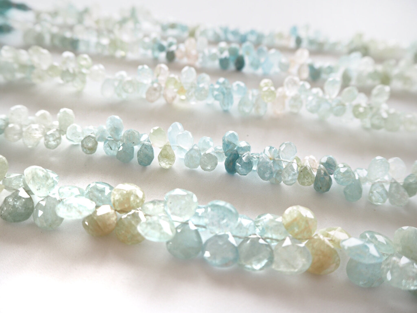 Colar rondelles Aquamarine 4 mm