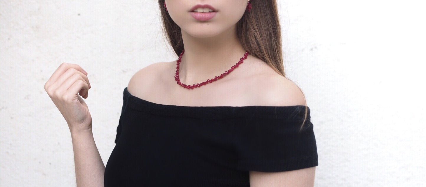 Ruby - Collar de rubí con un toque