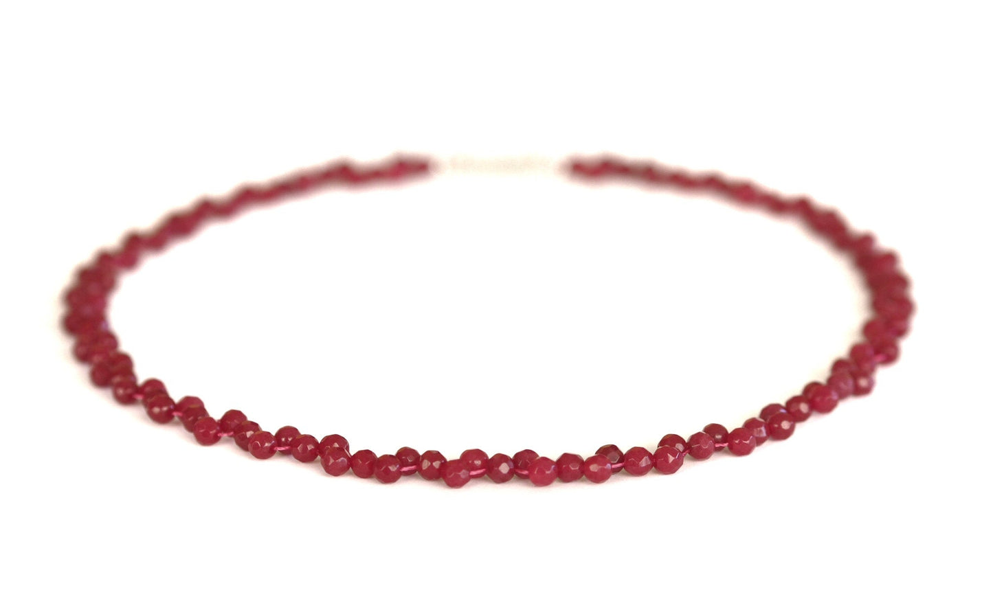 Ruby - Collier rubis avec une torsion