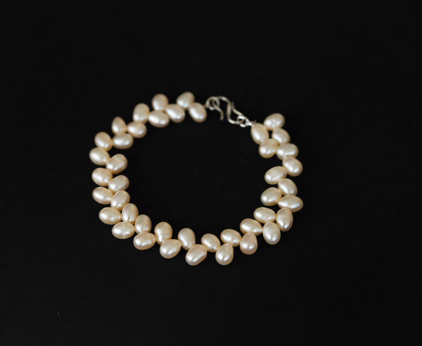 Perle - Natürliches Rosenperlenarmband, handgefertigtes rosa Perlenarmband, Geschenke für sie, Juni-Geburtsstein, Edelstein zum 3. Jahrestag, Frauenperlenarmband
