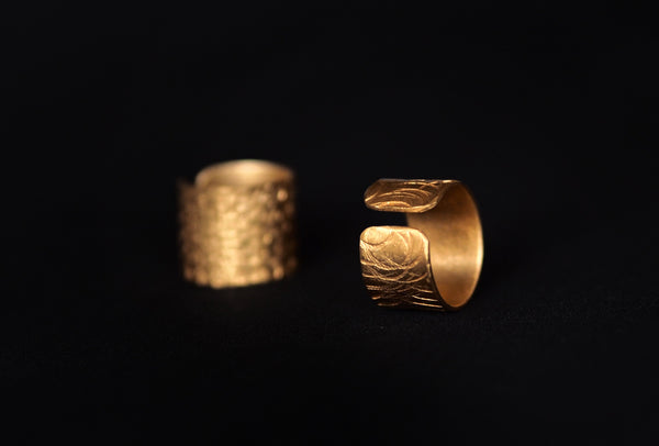 Texturen-Sammlung - verstellbarer handgefertigter benutzerdefinierter strukturierter Gold-/Roségold-/Silber-/Gunmetal-Unisex-Größe XL-Bandring